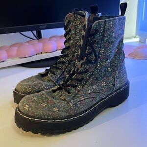 Sincerely Jules floral docs style combat boots, size 8